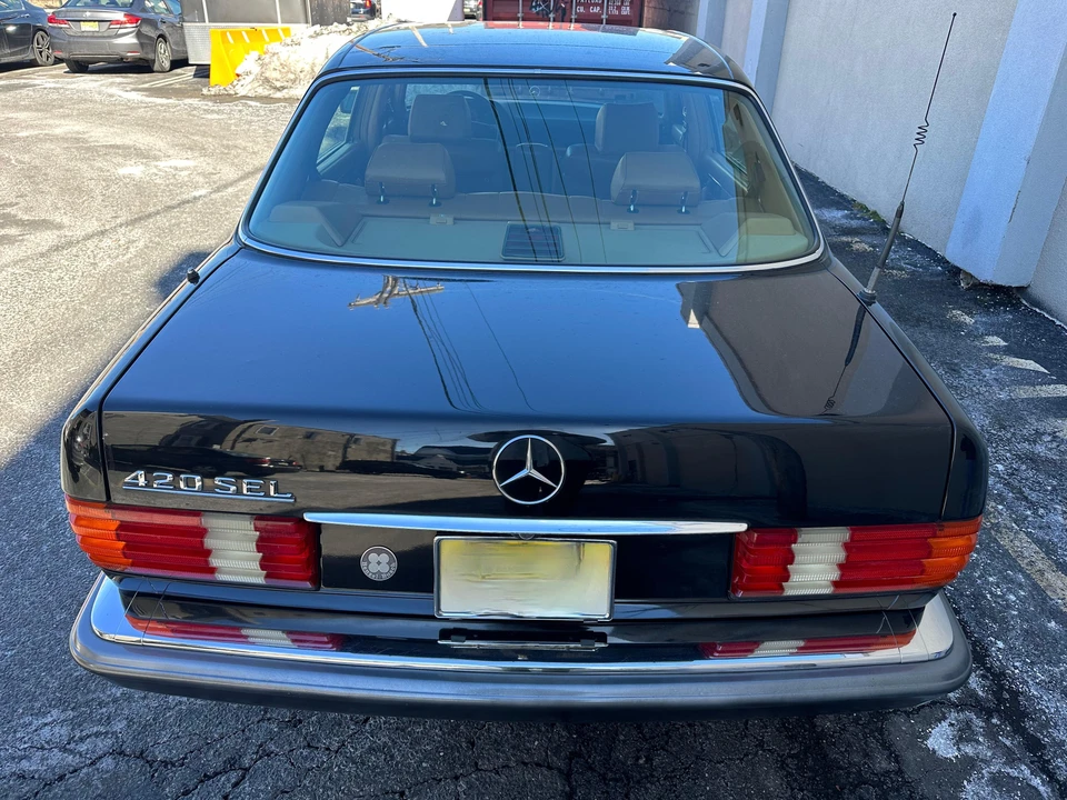 1991 Mercedes-Benz W126 S-Class Sedan - Image 23 of 31