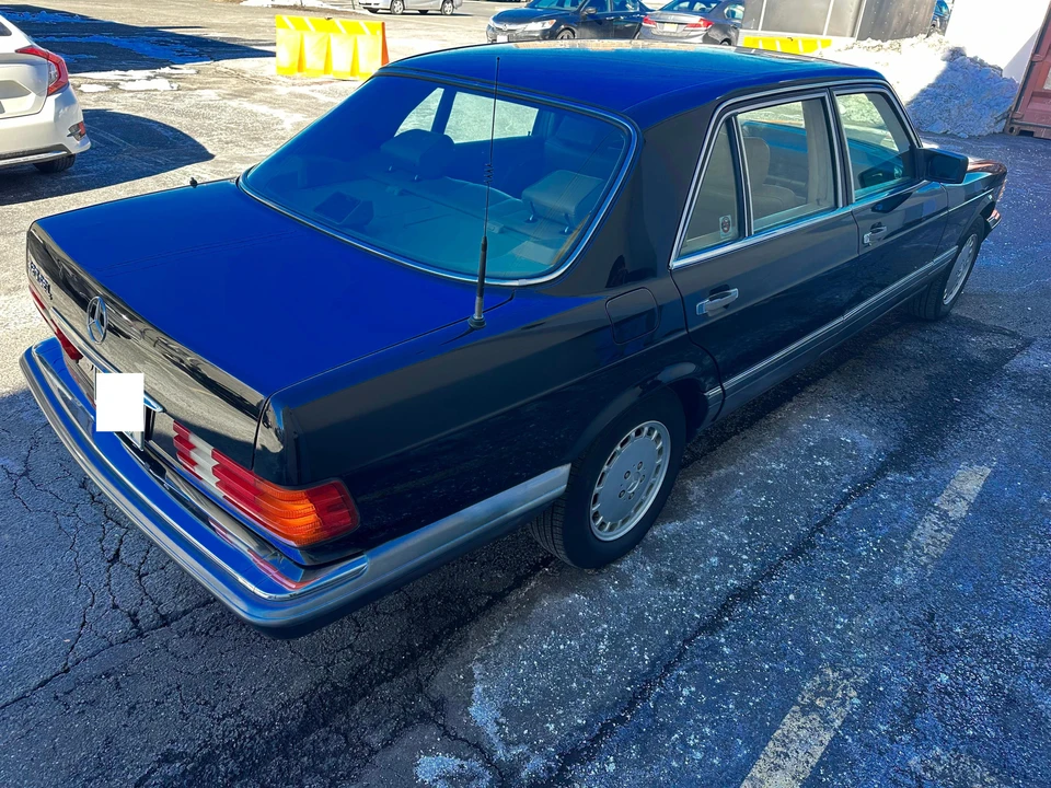 1991 Mercedes-Benz W126 S-Class Sedan - Image 24 of 31
