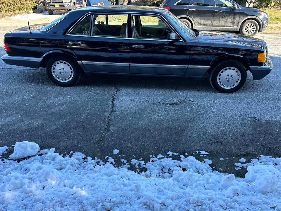 1991 Mercedes-Benz W126 S-Class Sedan - Image 28 of 31