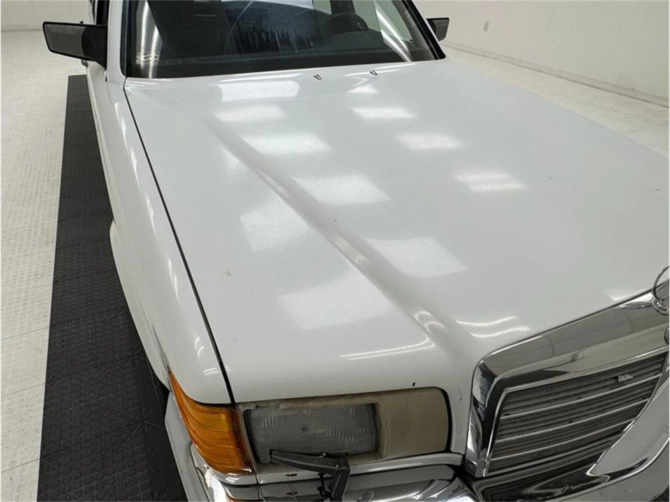 1991 Mercedes-Benz W126 S-Class Sedan - Image 22 of 31