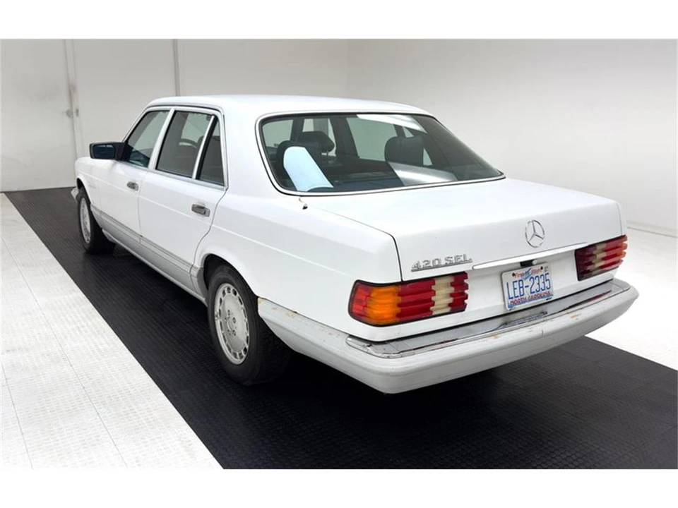 1991 Mercedes-Benz W126 S-Class Sedan - Image 3 of 31