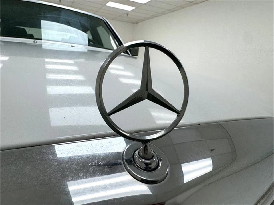 1991 Mercedes-Benz W126 S-Class Sedan - Image 10 of 31
