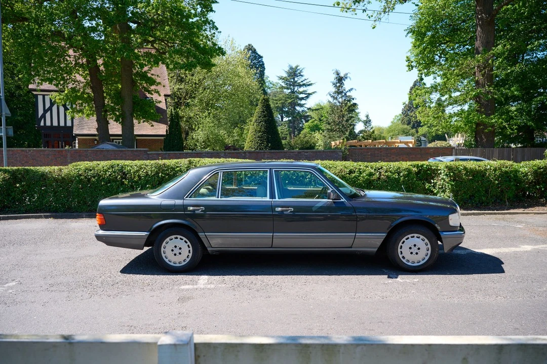 1991 Mercedes-Benz W126 S-Class Sedan - Image 9 of 31