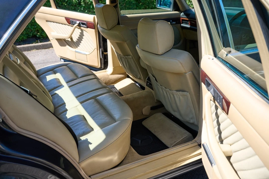 1991 Mercedes-Benz W126 S-Class Sedan - Image 22 of 31