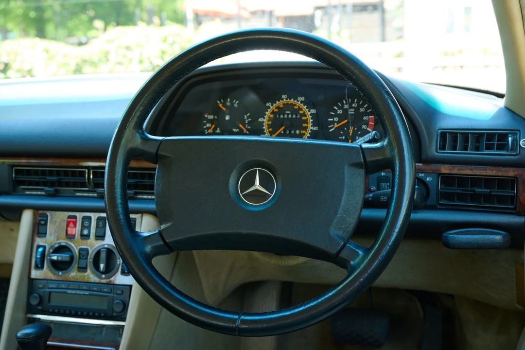 1991 Mercedes-Benz W126 S-Class Sedan - Image 28 of 31