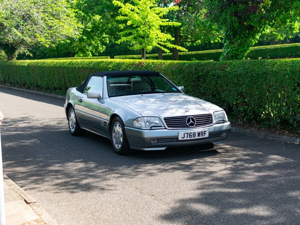 1991 Mercedes-Benz R129 SL-Class - Image 11 of 30