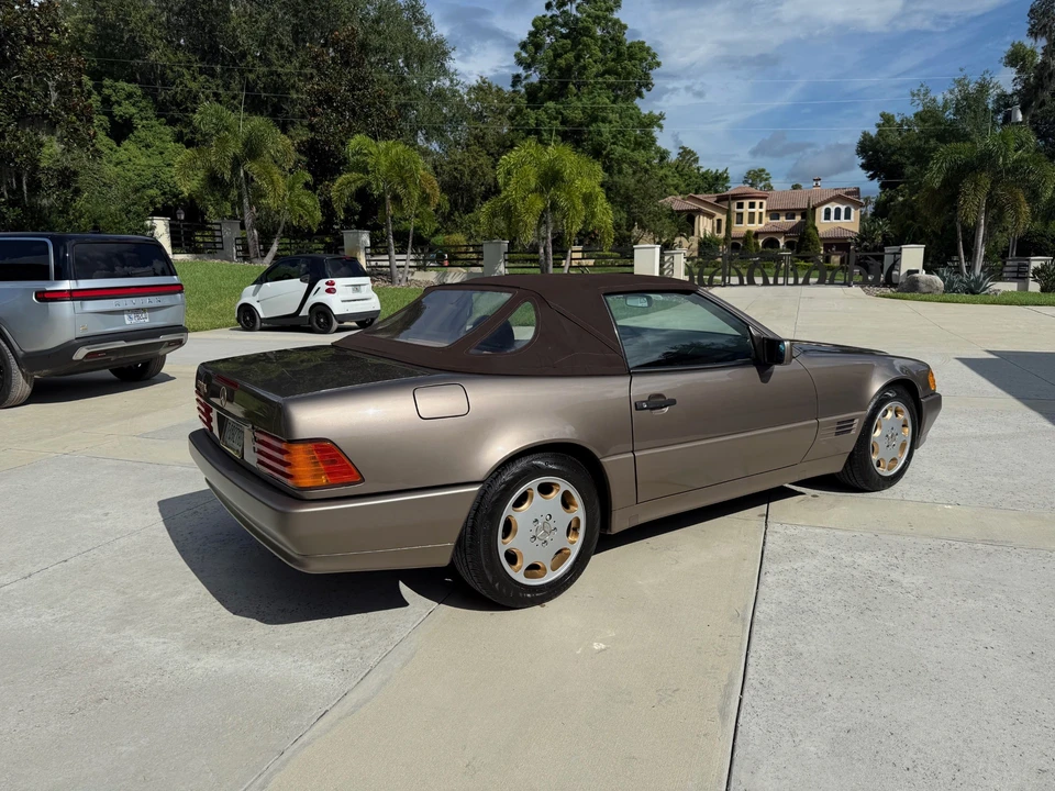 1991 Mercedes-Benz R129 SL-Class - Image 8 of 31