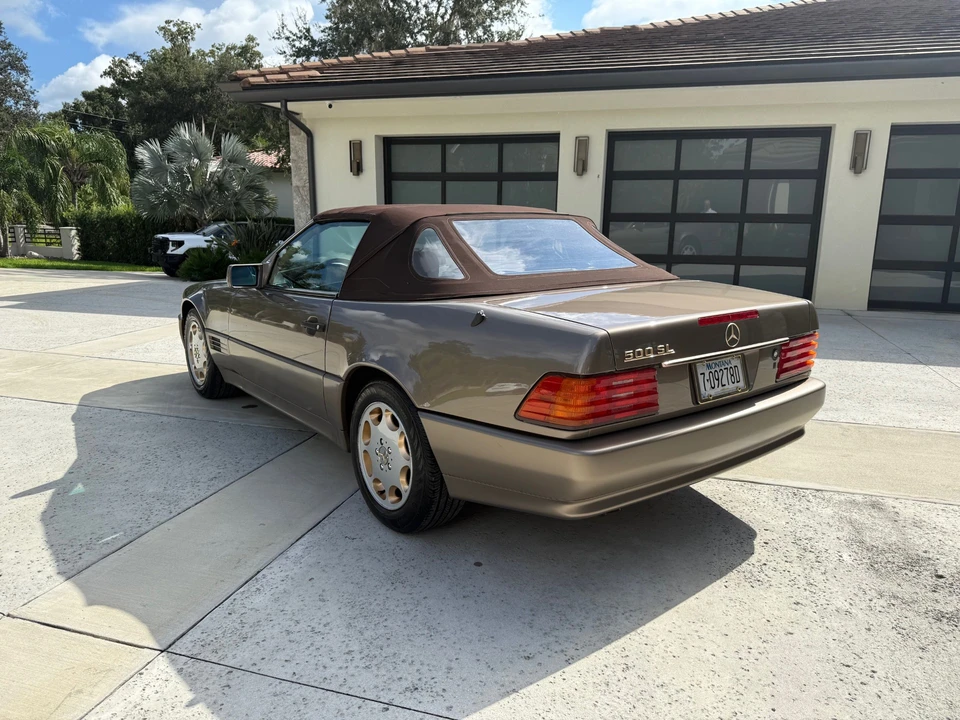 1991 Mercedes-Benz R129 SL-Class - Image 11 of 31