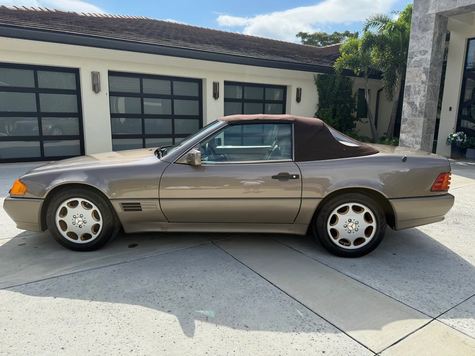 1991 Mercedes-Benz R129 SL-Class - Image 12 of 31