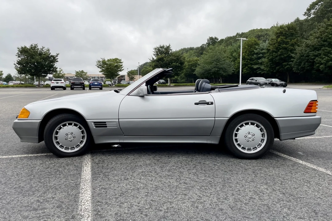 1991 Mercedes-Benz R129 SL-Class - Image 8 of 31