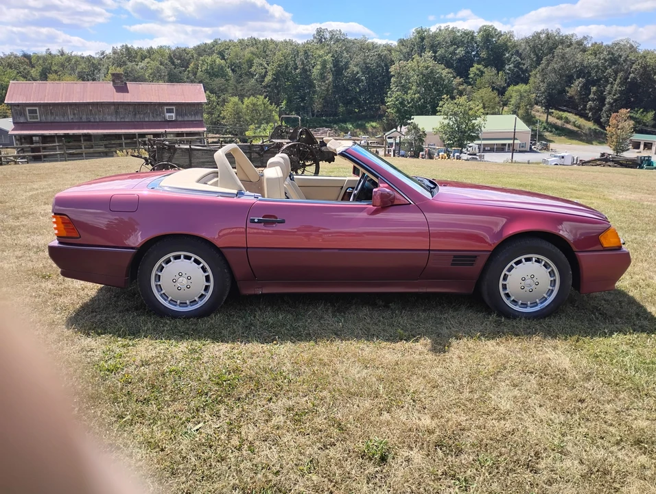 1991 Mercedes-Benz R129 SL-Class - Image 8 of 31