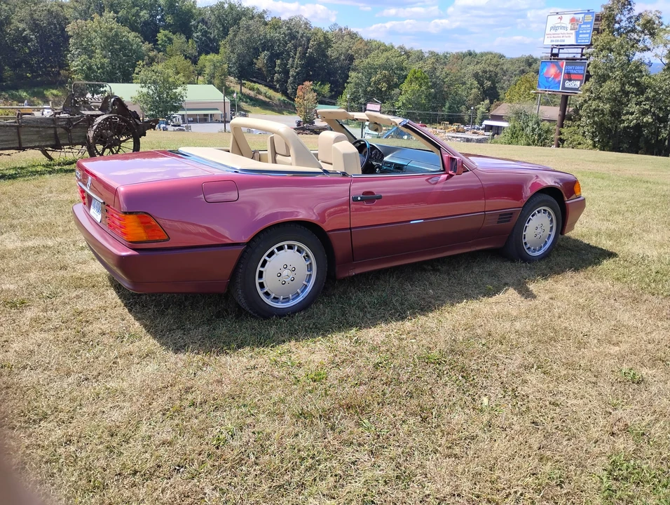 1991 Mercedes-Benz R129 SL-Class - Image 9 of 31