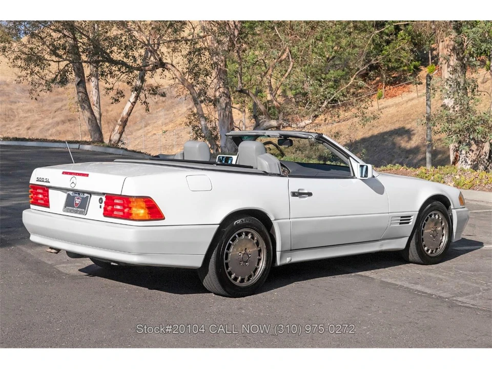 1991 Mercedes-Benz R129 SL-Class - Image 4 of 31