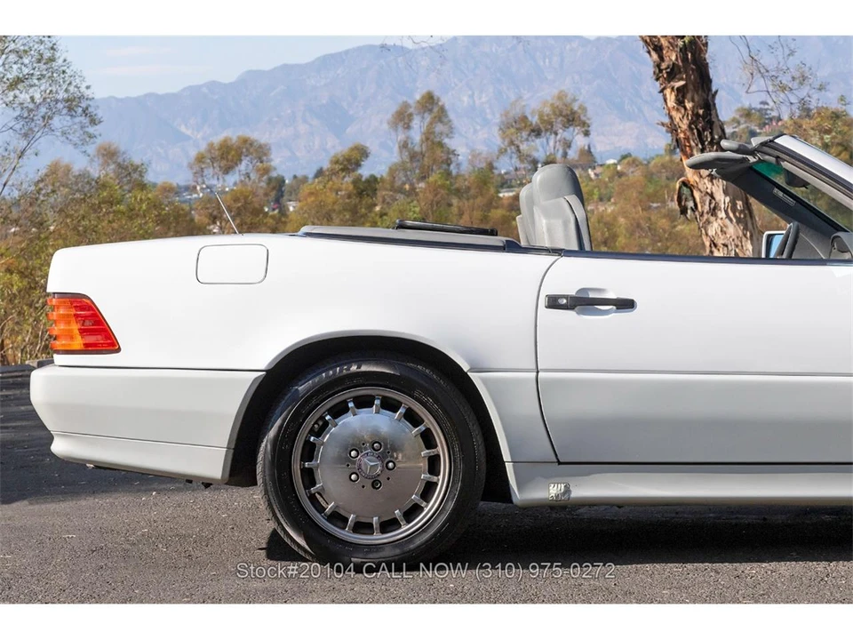 1991 Mercedes-Benz R129 SL-Class - Image 25 of 31