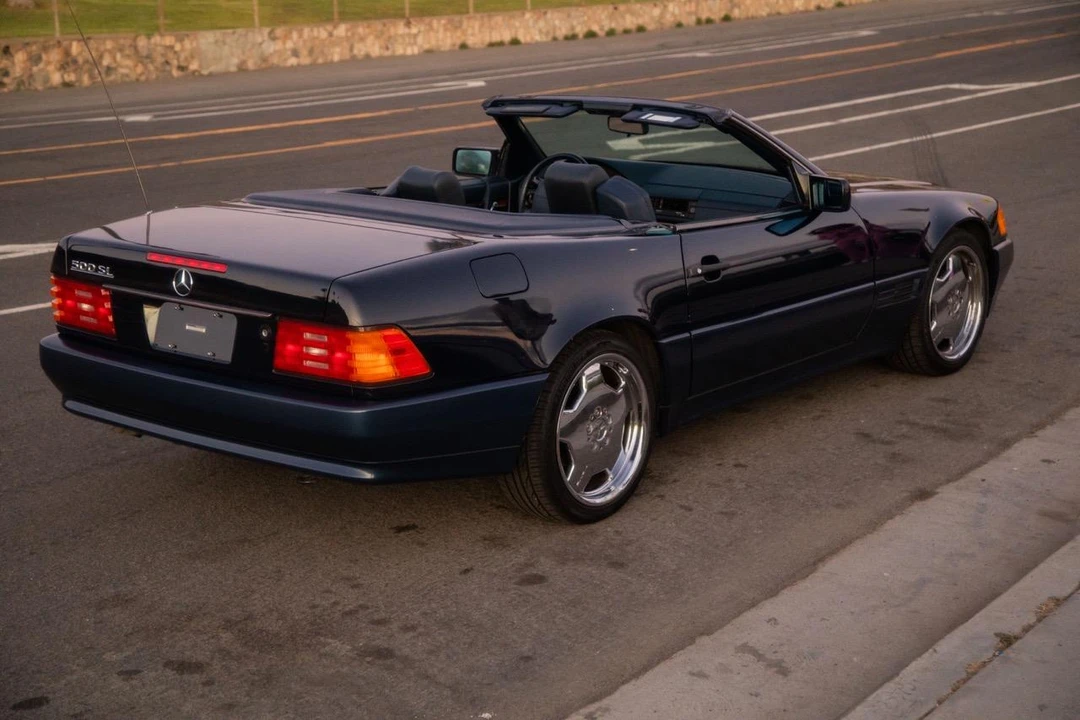 1991 Mercedes-Benz R129 SL-Class - Image 12 of 31
