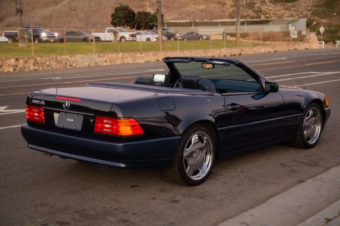 1991 Mercedes-Benz R129 SL-Class - Image 10 of 31