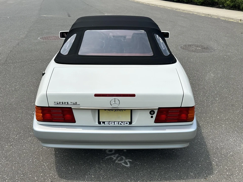 1991 Mercedes-Benz R129 SL-Class - Image 25 of 31