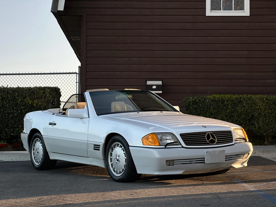 1991 Mercedes-Benz R129 SL-Class - Image 11 of 31