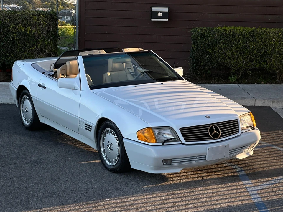 1991 Mercedes-Benz R129 SL-Class - Image 13 of 31