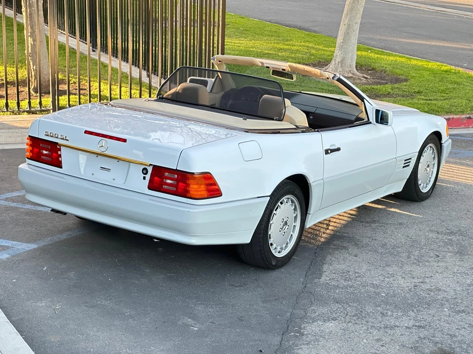 1991 Mercedes-Benz R129 SL-Class - Image 7 of 31