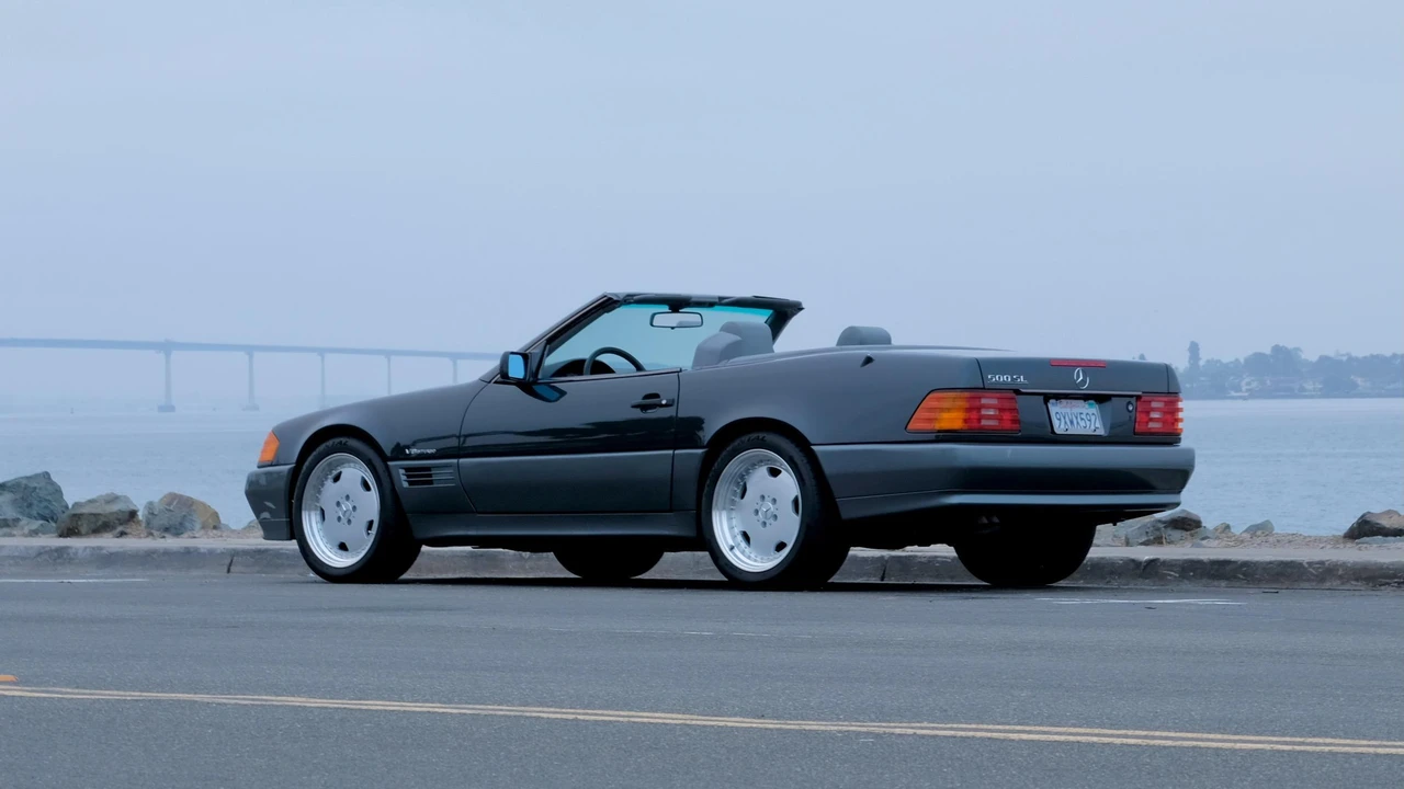 1991 Mercedes-Benz R129 SL-Class - Image 12 of 31