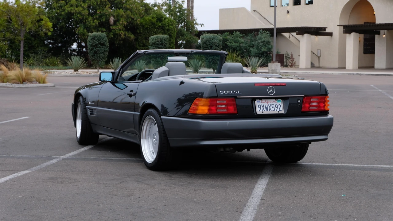 1991 Mercedes-Benz R129 SL-Class - Image 17 of 31