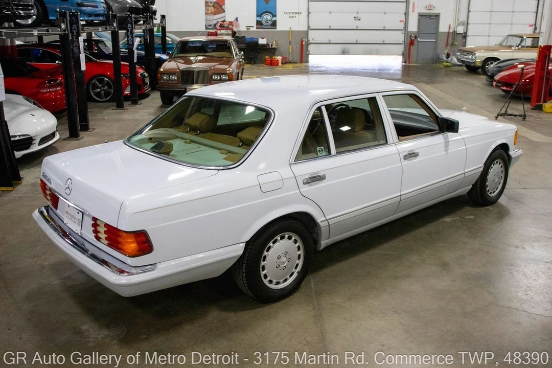 1991 Mercedes-Benz 500E & E500 - Image 7 of 12