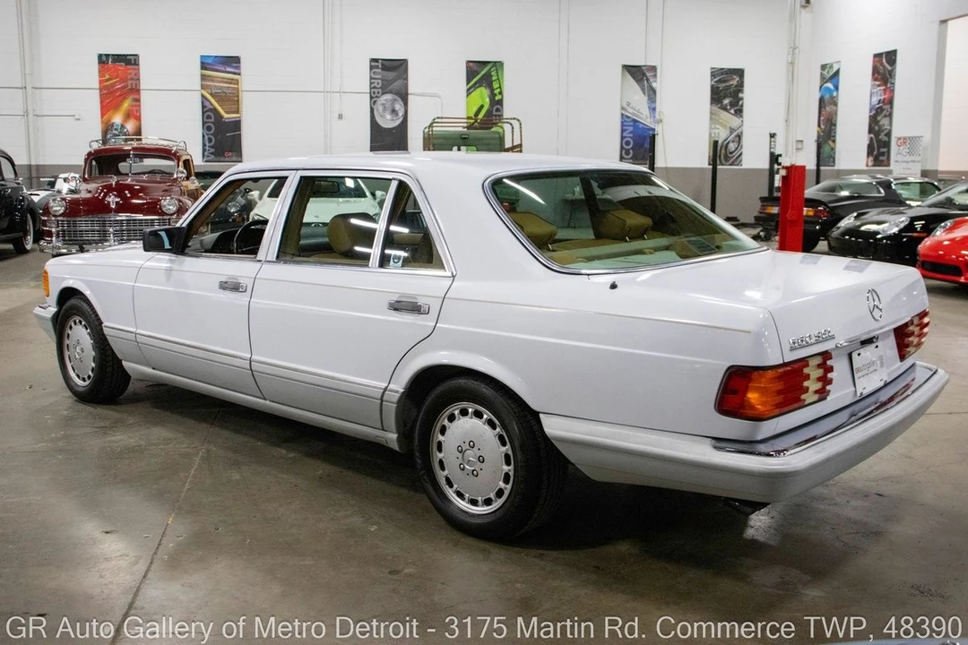 1991 Mercedes-Benz 500E & E500 - Image 4 of 12