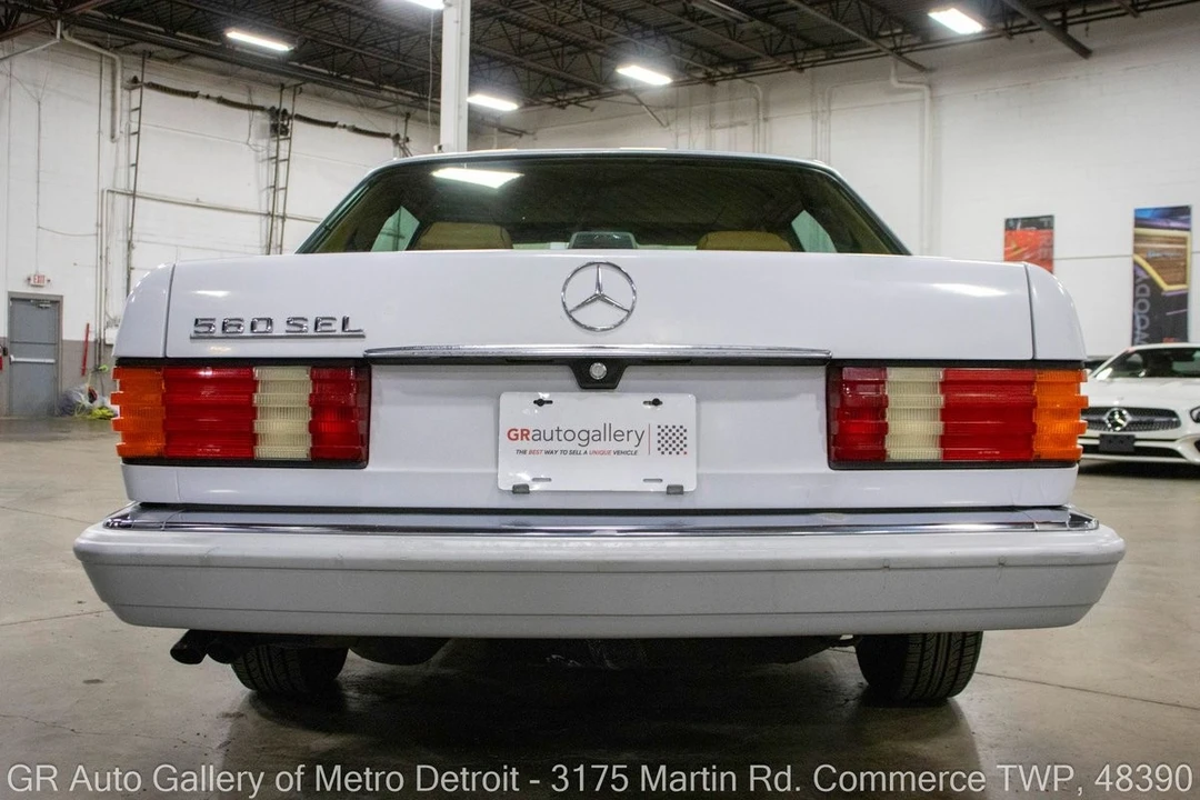 1991 Mercedes-Benz 500E & E500 - Image 6 of 12