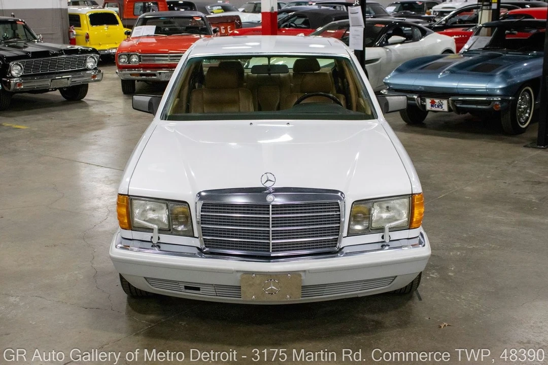 1991 Mercedes-Benz 500E & E500 - Image 11 of 12