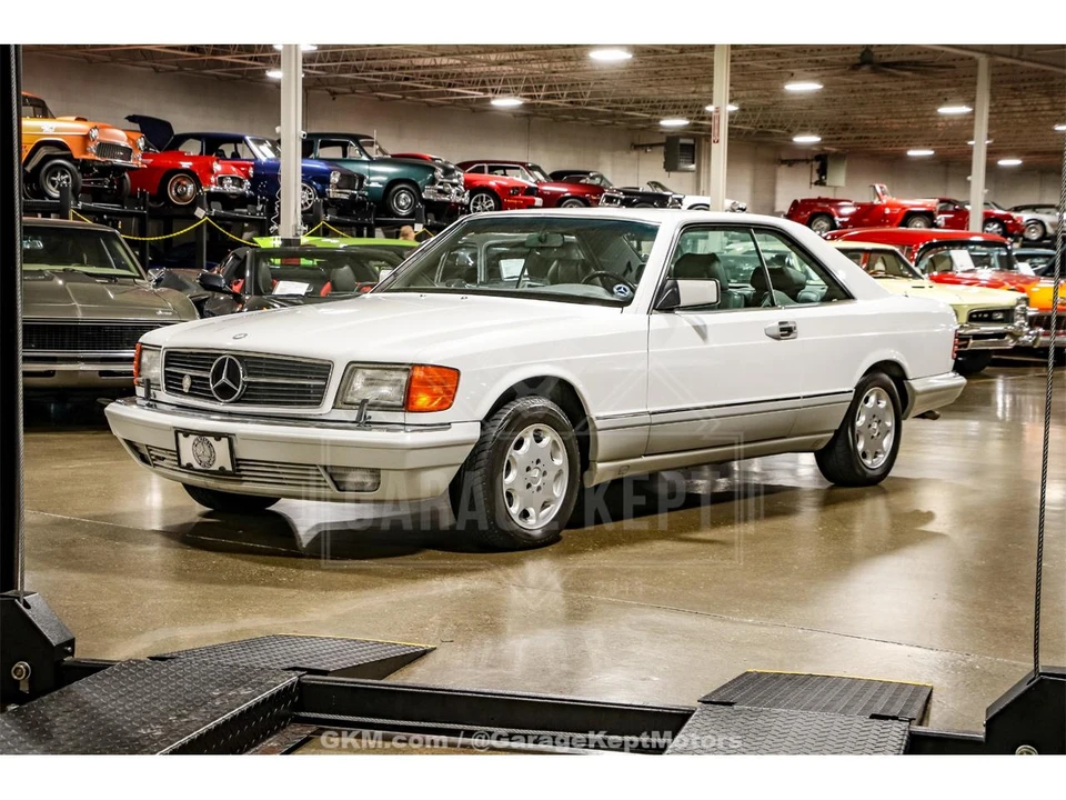 1991 Mercedes-Benz W126 S-Class Sedan - Image 3 of 31