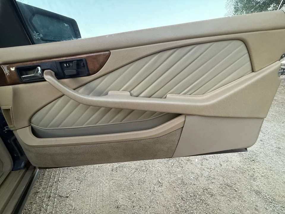 1991 Mercedes-Benz C126 S-Class Coupe - Image 11 of 13