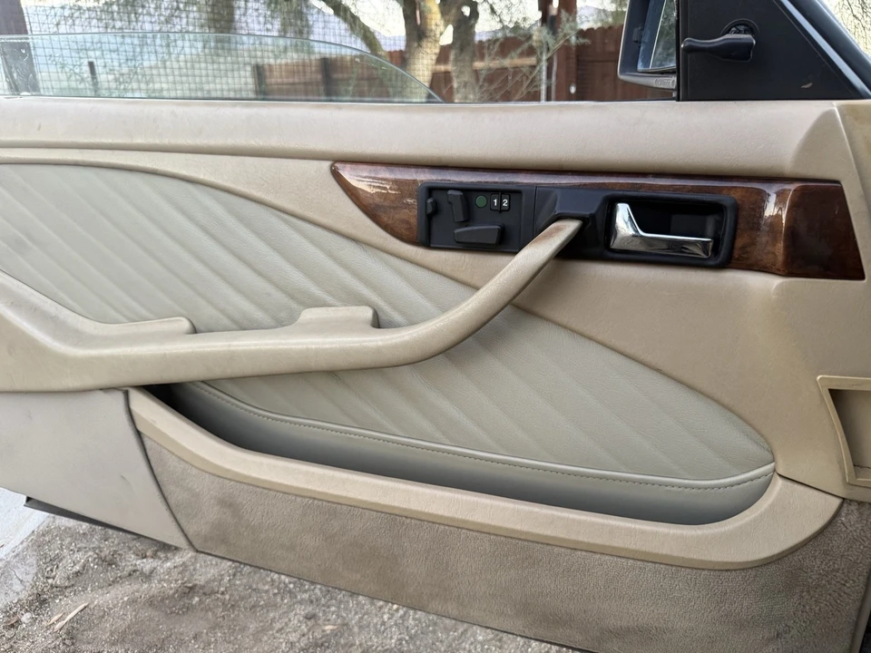 1991 Mercedes-Benz C126 S-Class Coupe - Image 10 of 13