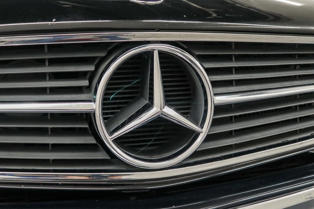 1991 Mercedes-Benz C126 S-Class Coupe - Image 16 of 31