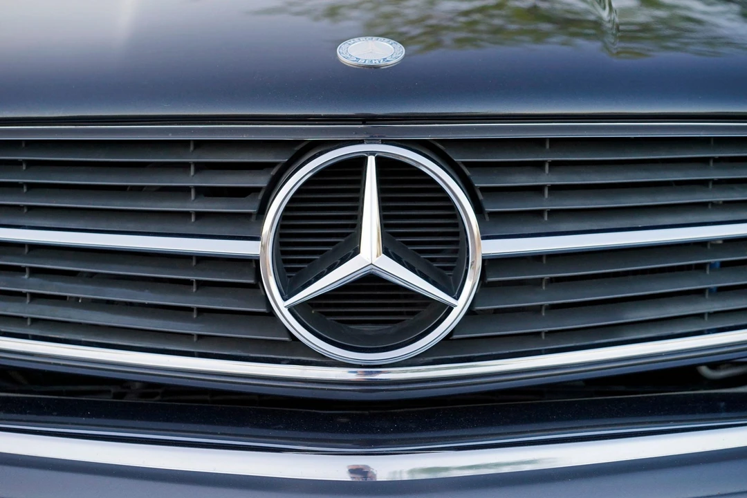 1991 Mercedes-Benz C126 S-Class Coupe - Image 13 of 31
