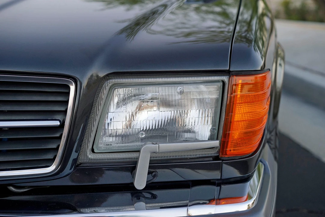 1991 Mercedes-Benz C126 S-Class Coupe - Image 15 of 31