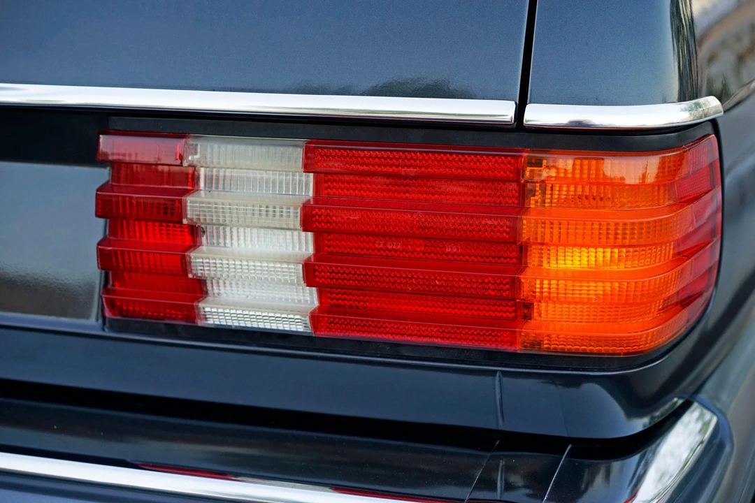 1991 Mercedes-Benz C126 S-Class Coupe - Image 19 of 31