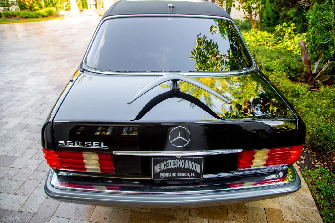 1991 Mercedes-Benz W126 S-Class Sedan - Image 7 of 31