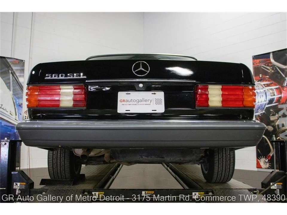 1991 Mercedes-Benz W126 S-Class Sedan - Image 19 of 31