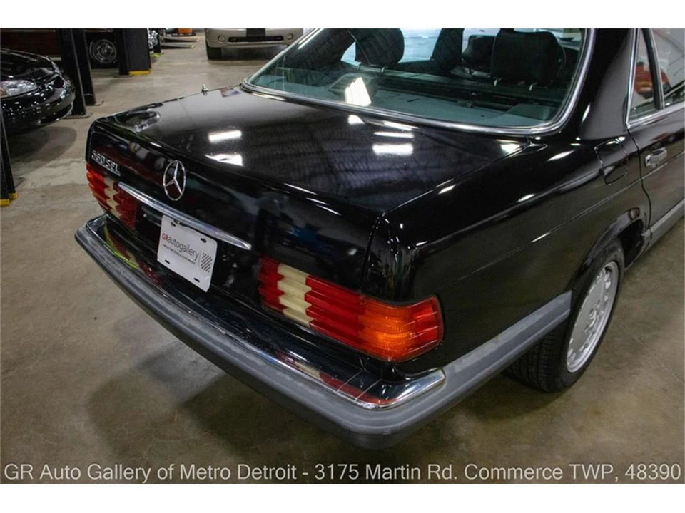 1991 Mercedes-Benz W126 S-Class Sedan - Image 15 of 31