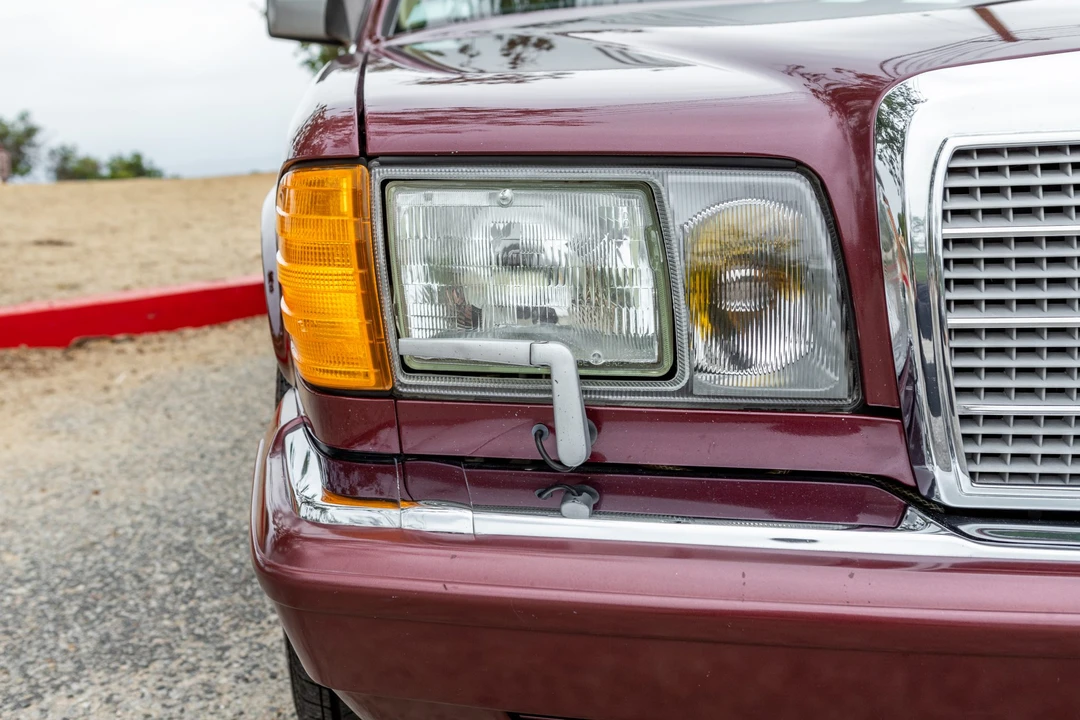1991 Mercedes-Benz W126 S-Class Sedan - Image 25 of 31