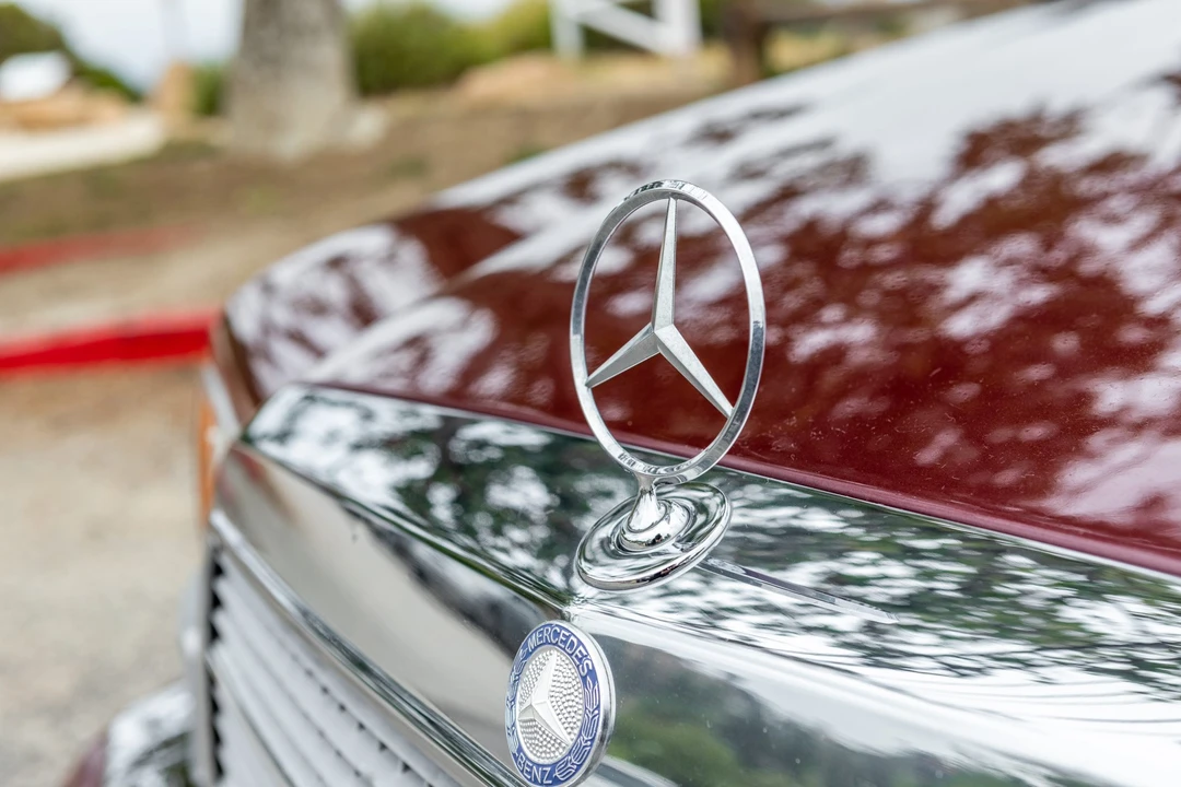 1991 Mercedes-Benz W126 S-Class Sedan - Image 30 of 31