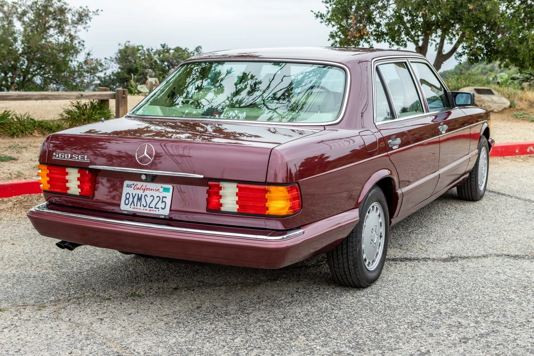 1991 Mercedes-Benz W126 S-Class Sedan - Image 6 of 31