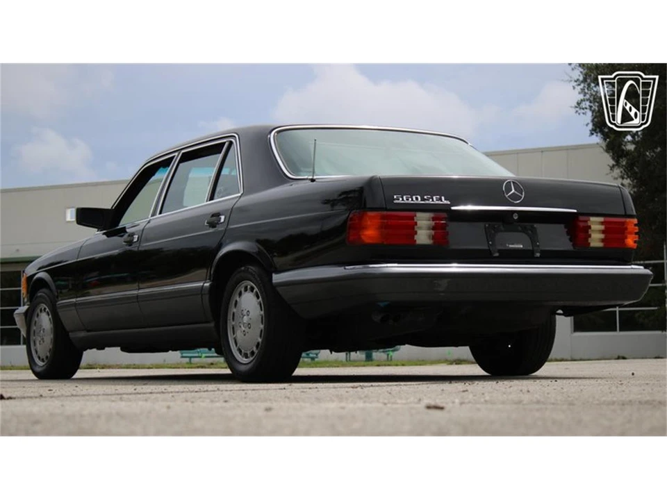 1991 Mercedes-Benz W126 S-Class Sedan - Image 11 of 31