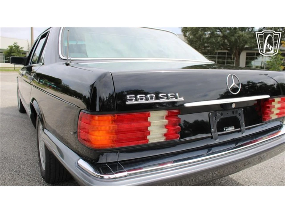 1991 Mercedes-Benz W126 S-Class Sedan - Image 31 of 31