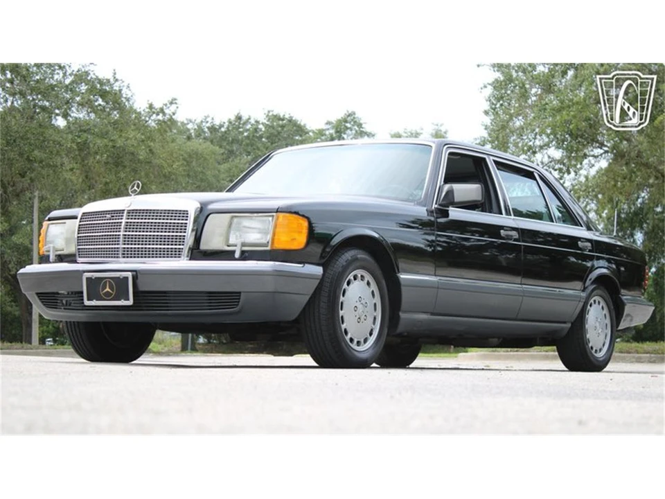 1991 Mercedes-Benz W126 S-Class Sedan - Image 2 of 31
