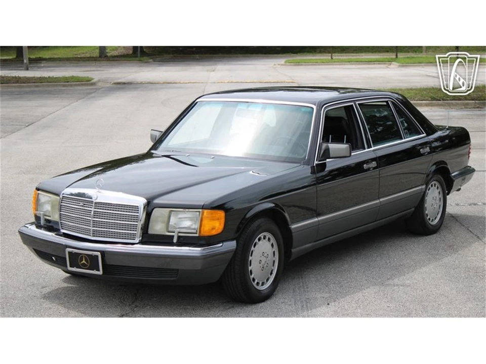 1991 Mercedes-Benz W126 S-Class Sedan - Image 4 of 31