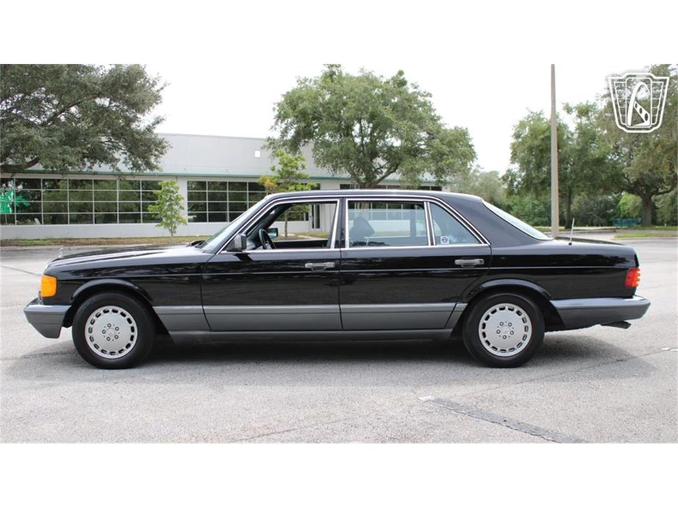 1991 Mercedes-Benz W126 S-Class Sedan - Image 9 of 31
