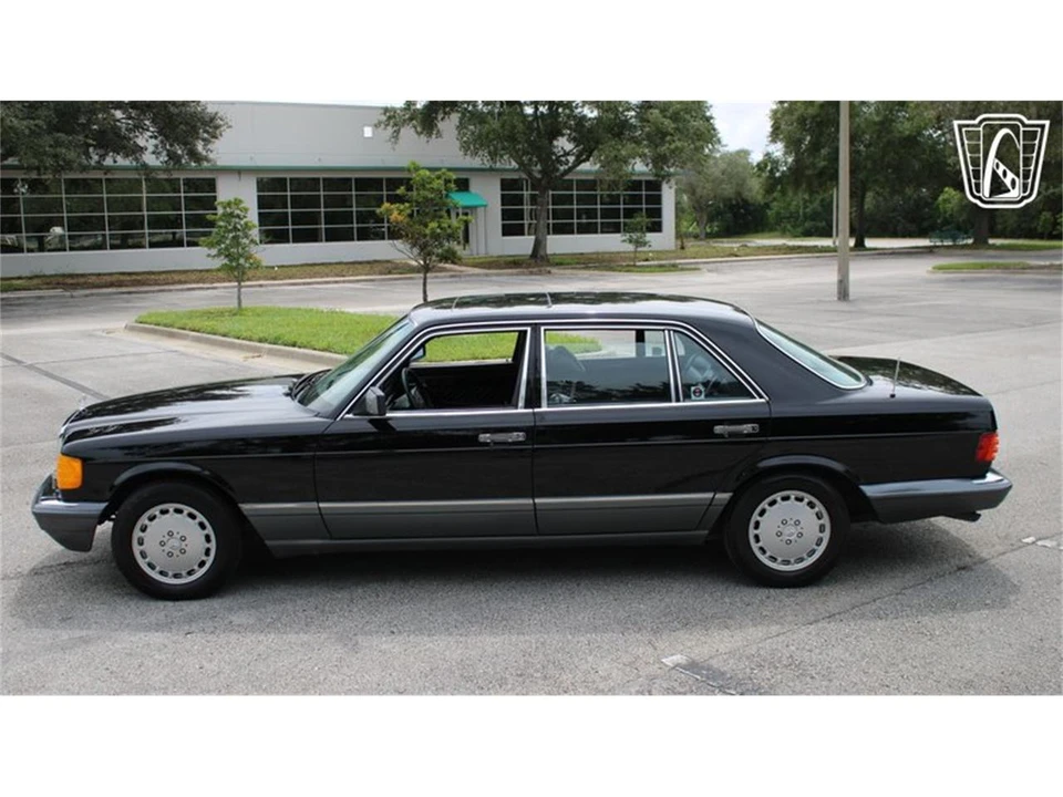 1991 Mercedes-Benz W126 S-Class Sedan - Image 10 of 31