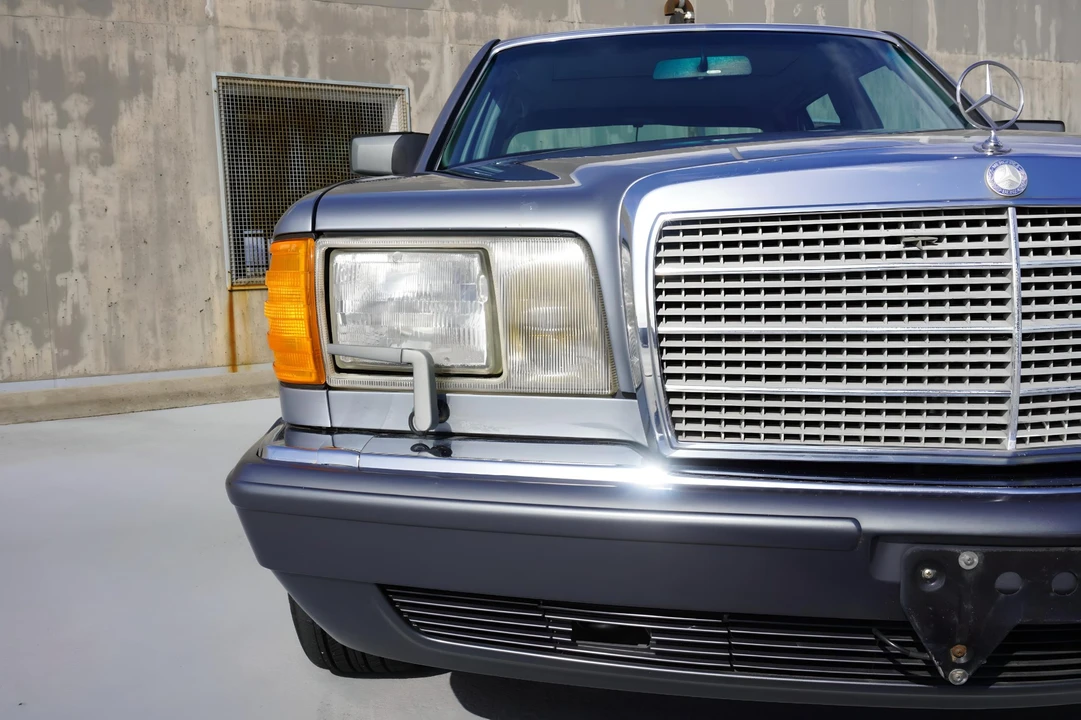 1991 Mercedes-Benz W126 S-Class Sedan - Image 18 of 31